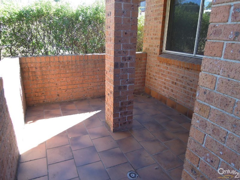 2/53a Auburn Street, Sutherland NSW 2232