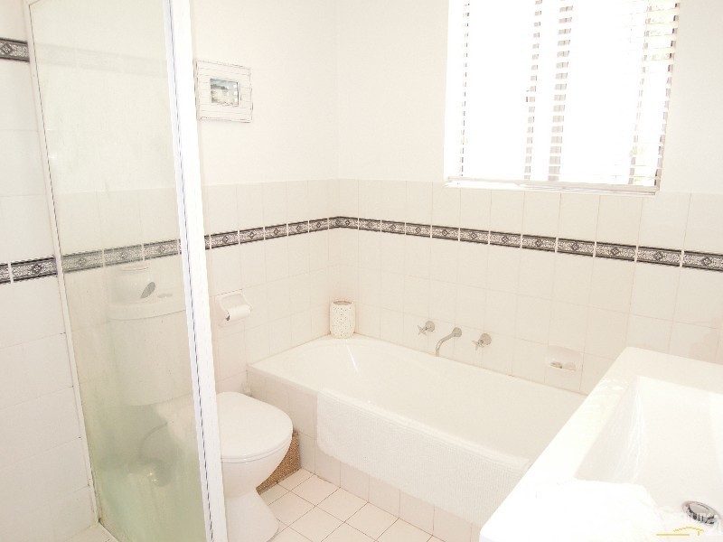 2/27 Tullimbar Road, Cronulla NSW 2230