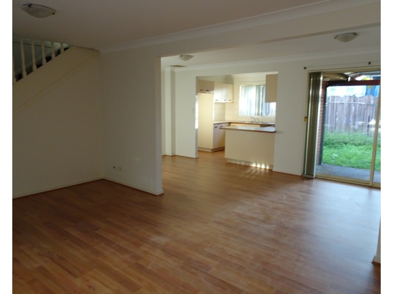 2/229 Port Hacking Road, Miranda NSW 2228