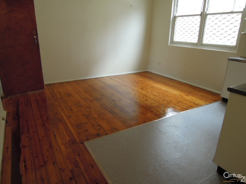 2/4 Caronia Avenue, Cronulla NSW 2230