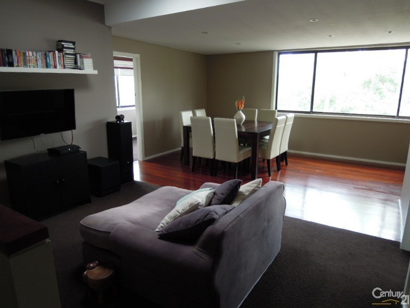 41 Gorada Avenue, Kirrawee NSW 2232