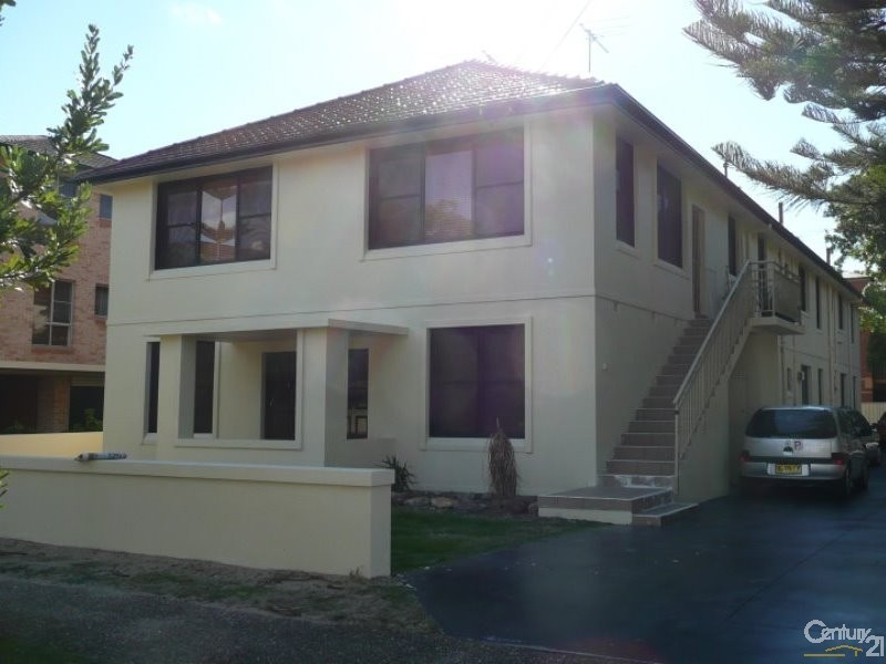 8/25 Tullimbar Road, Cronulla NSW 2230