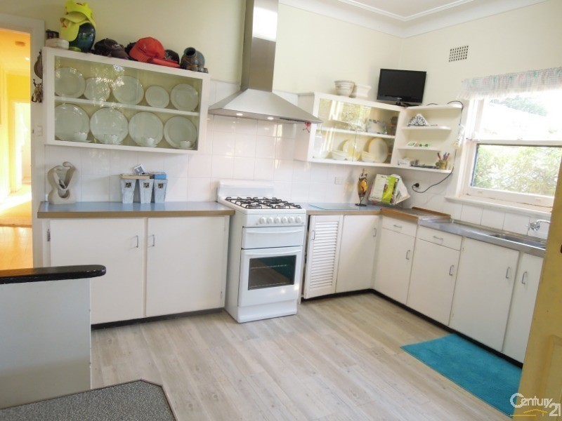 136 Willarong Road, Caringbah NSW 2229