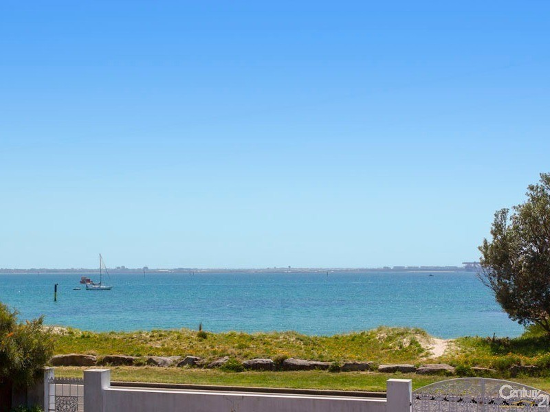 90 Prince Charles Parade, Kurnell NSW 2231