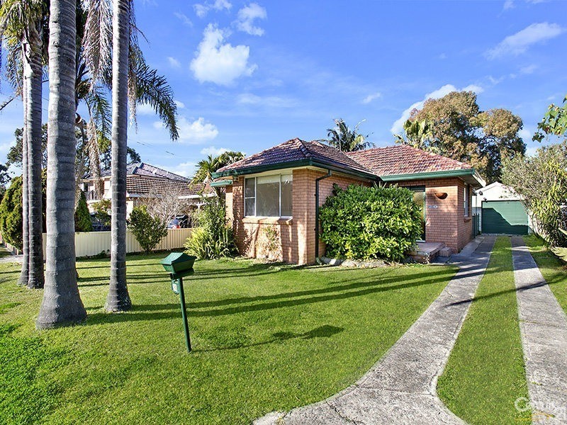 20 Bimbadeen Avenue, Miranda NSW 2228