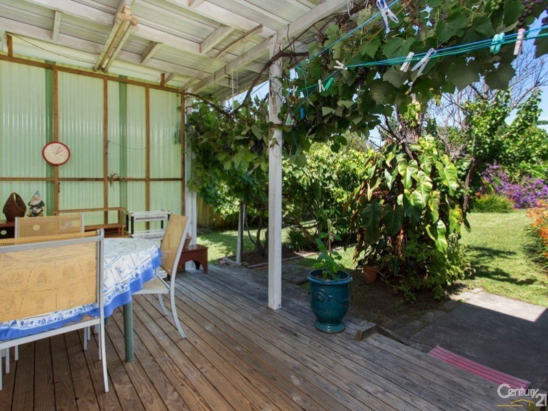 11 Nullaburra Road, Caringbah NSW 2229