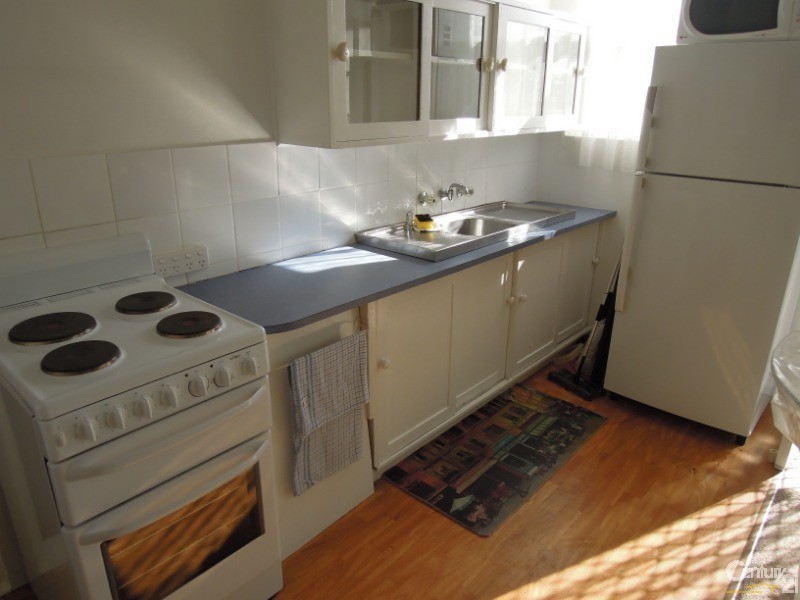 2/26 Chuter AVenue, Ramsgate NSW 2217