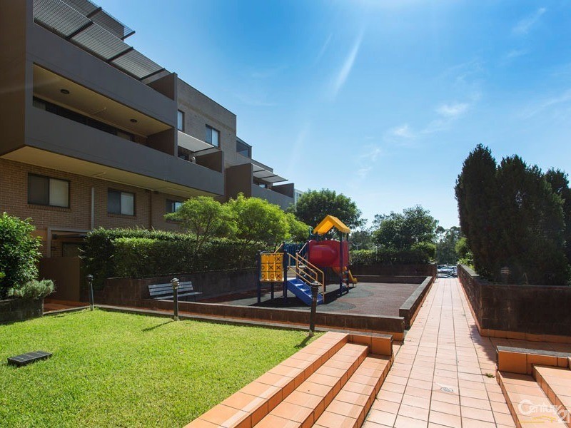 32/8-12 Wandella Road, Miranda NSW 2228