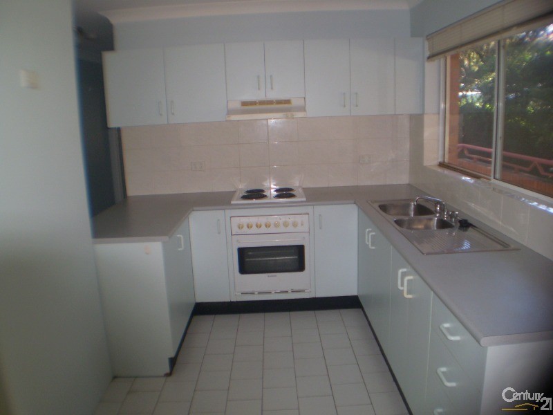 4/60 Glencoe Street, Sutherland NSW 2232