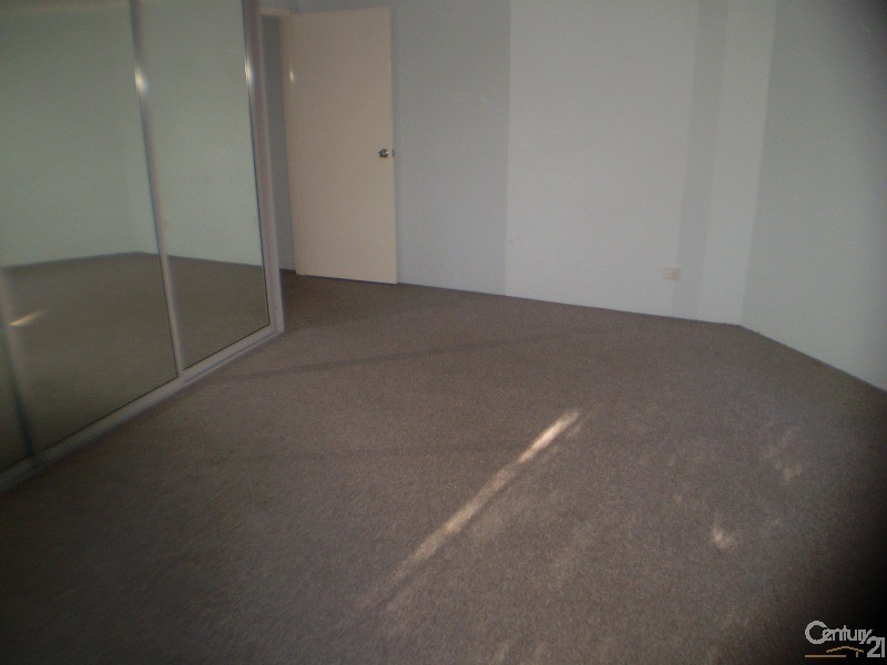 4/60 Glencoe Street, Sutherland NSW 2232