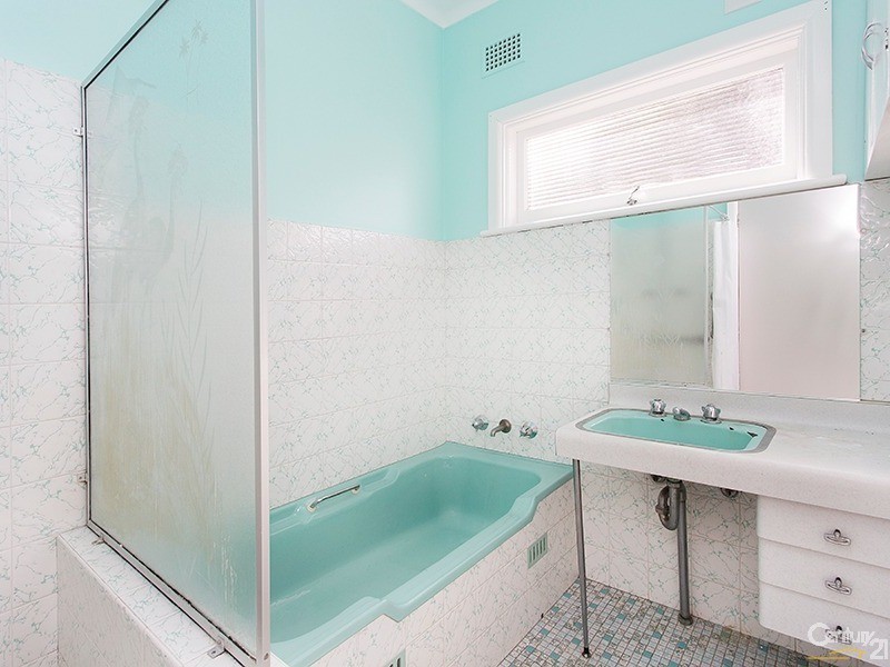 3 Muronga Place, Kirrawee NSW 2232