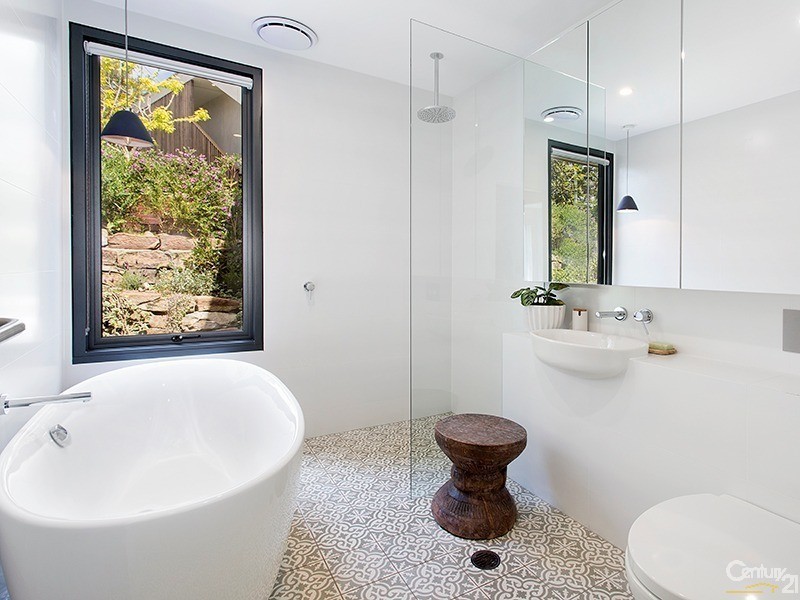 220 Oyster Bay Road, Jannali NSW 2226