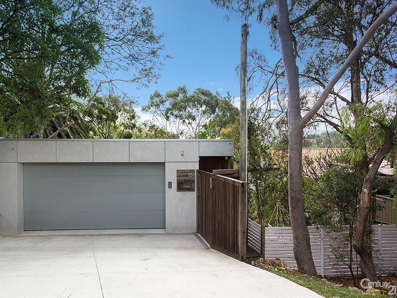 220 Oyster Bay Road, Jannali NSW 2226