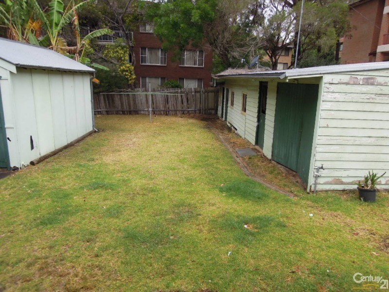 56 Glencoe Street, Sutherland NSW 2232
