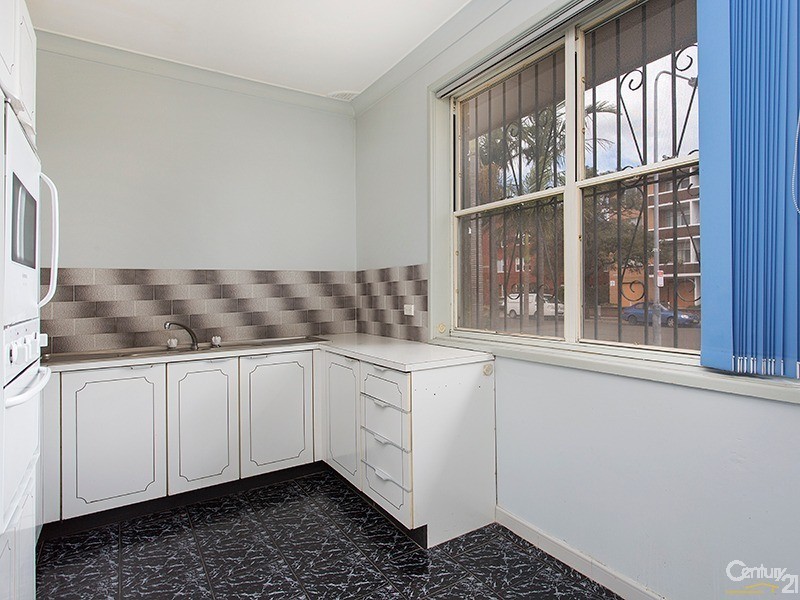 1/136 Russell Avenue, Dolls Point NSW 2219