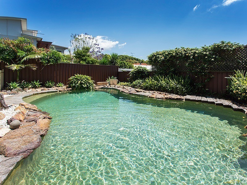 1 Seaview Street, Cronulla NSW 2230