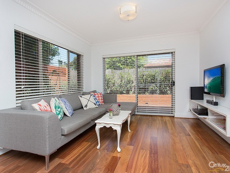 3/237 The Boulevarde, Miranda NSW 2228