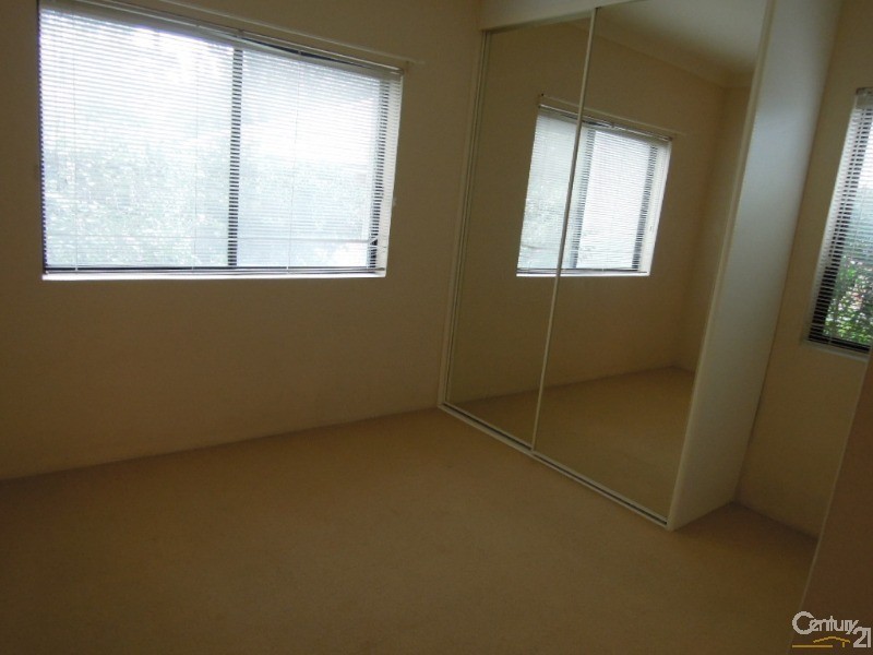 2/30-32 Burke Street, Cronulla NSW 2230