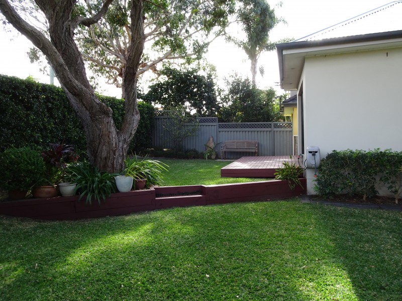 76 Woolooware Road, Woolooware NSW 2230