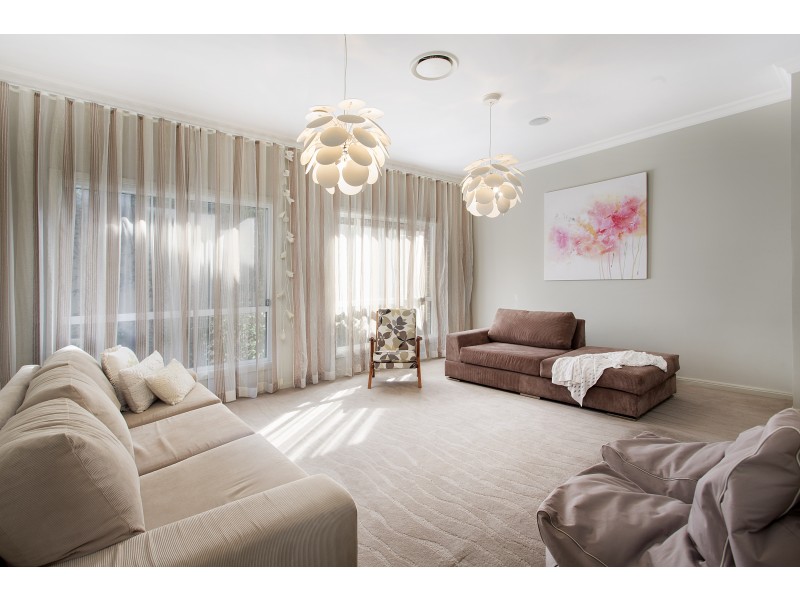 17 Raglan Road, Miranda NSW 2228