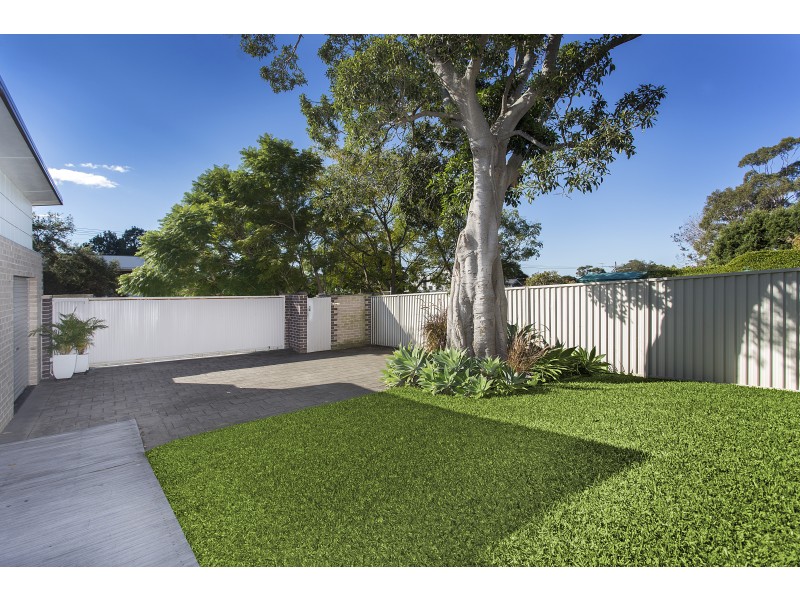 17 Raglan Road, Miranda NSW 2228