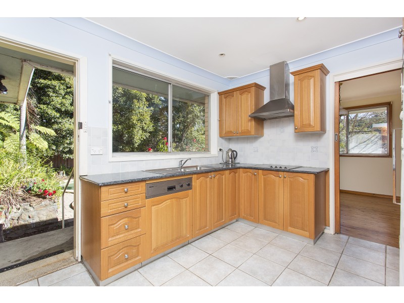 8 Bulimba Avenue, Kareela NSW 2232