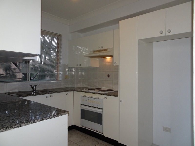 4/9-15 Mansfield Avenue, Caringbah NSW 2229