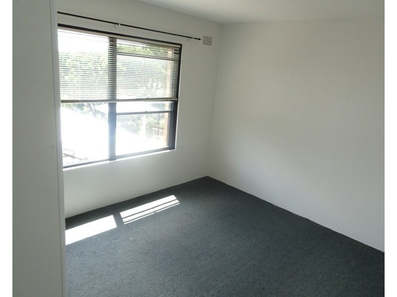 2/13 John Davey Avenue, Cronulla NSW 2230