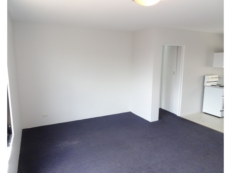 2/13 John Davey Avenue, Cronulla NSW 2230