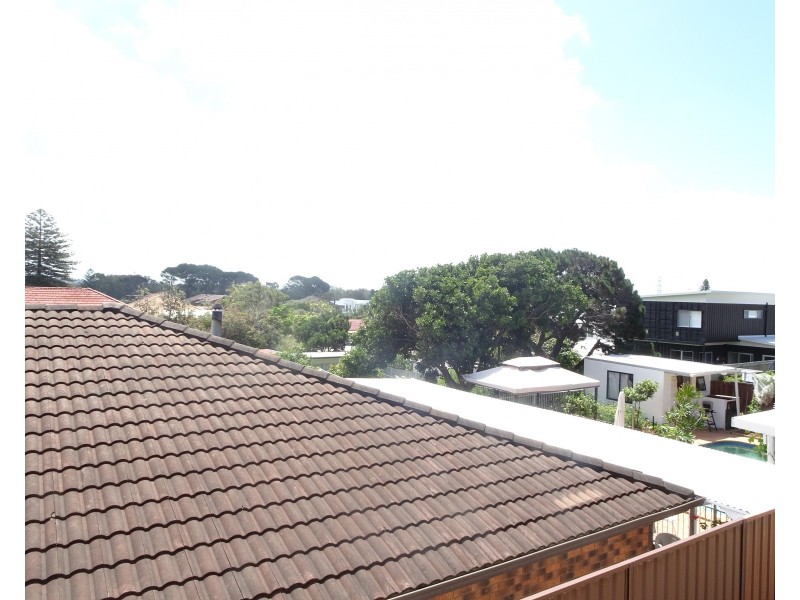 2/13 John Davey Avenue, Cronulla NSW 2230