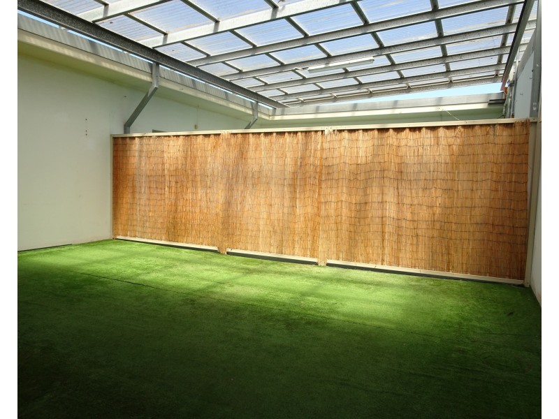 2/26A Chuter Avenue, Ramsgate NSW 2217