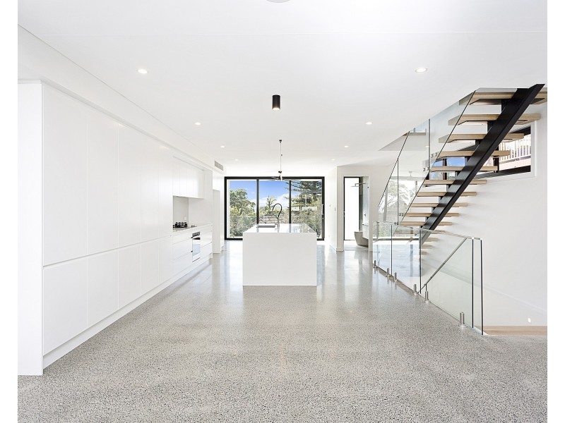 4a Fairs Ave, Woolooware NSW 2230