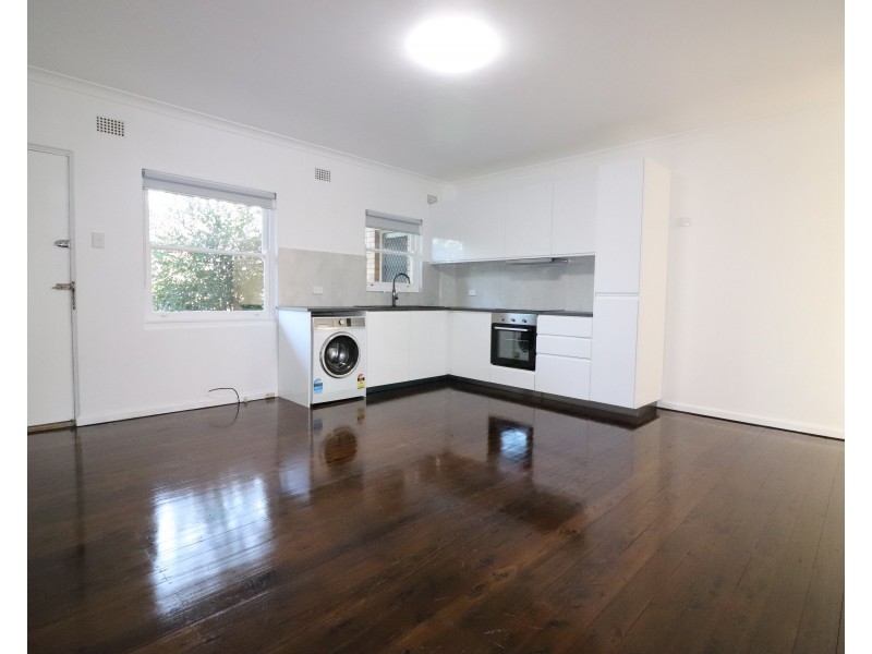 2/149 Cawarra Road, Caringbah NSW 2229