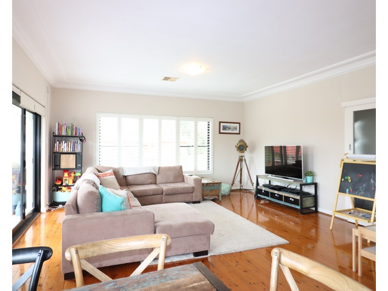 76 Woolooware Road, Woolooware NSW 2230