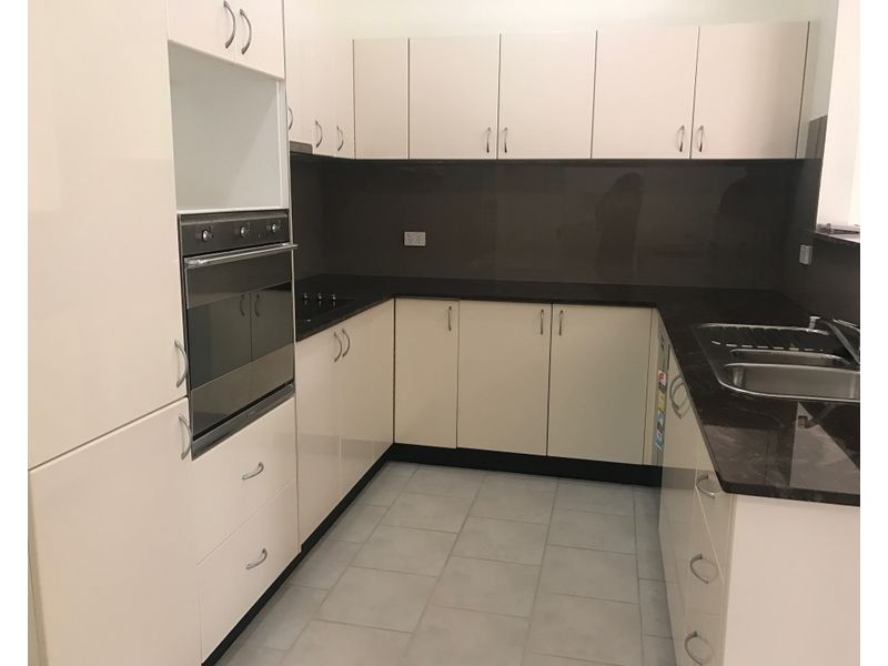 11/186 Bath Road, Kirrawee NSW 2232