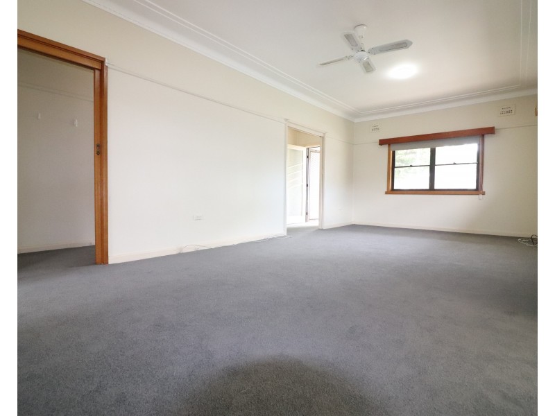 62 Forest Road, Miranda NSW 2228