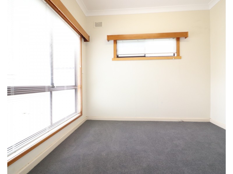 62 Forest Road, Miranda NSW 2228