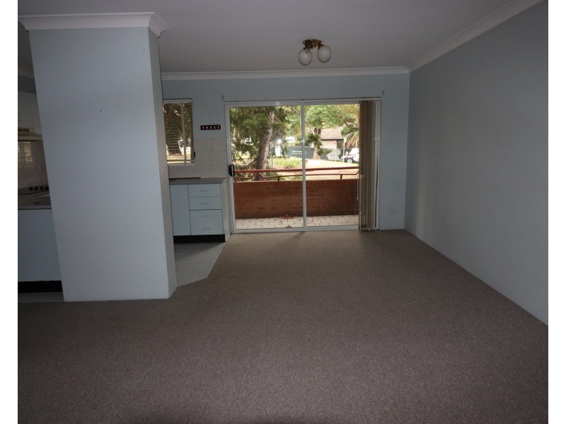 4/60 Glencoe Street, Sutherland NSW 2232