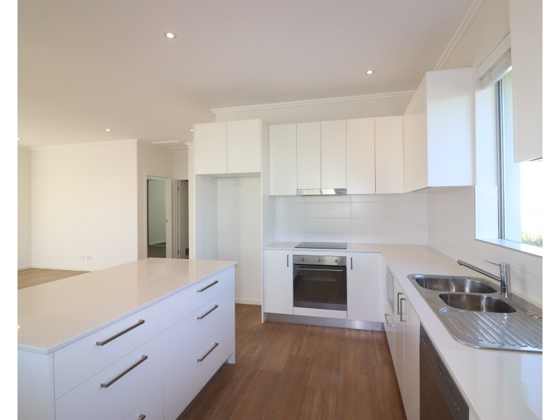 5/8 Tullimbar Road, Cronulla NSW 2230