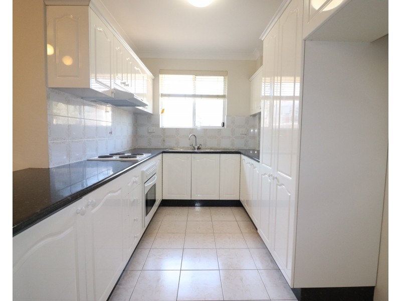 1/78-82 Linden Street, Sutherland NSW 2232