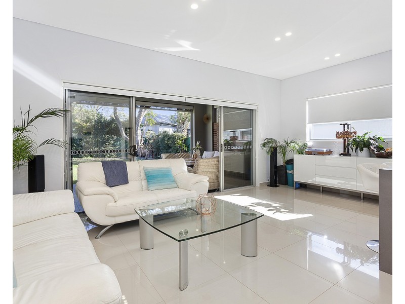 25A Karoola Crescent, Caringbah NSW 2229