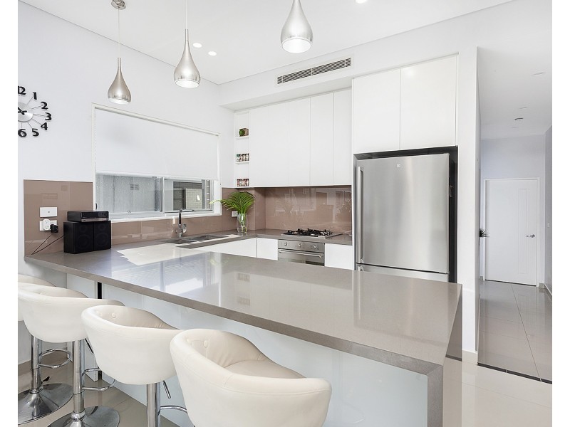 25A Karoola Crescent, Caringbah NSW 2229