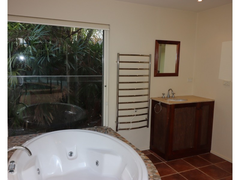 6 Peel Place, Sylvania Waters NSW 2224