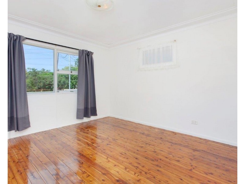145 Corea St, Miranda NSW 2228