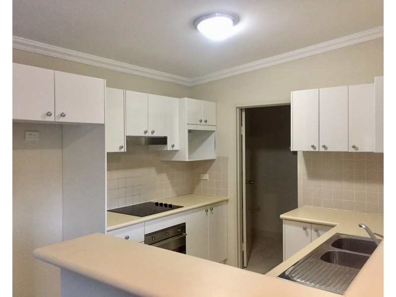 9/16 GIBBS STREET, Miranda NSW 2228