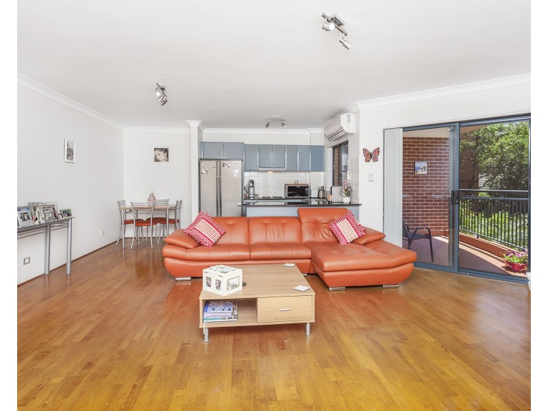 24/12-14  Clubb Crescent, Miranda NSW 2228