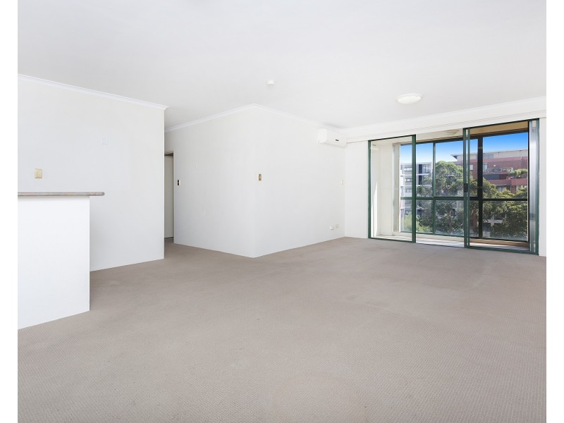 100/8-14 Willock Ave, Miranda NSW 2228