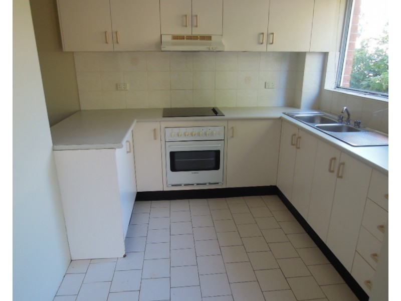 2/53A Auburn St, Sutherland NSW 2232