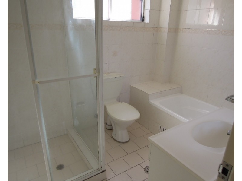 2/53A Auburn St, Sutherland NSW 2232