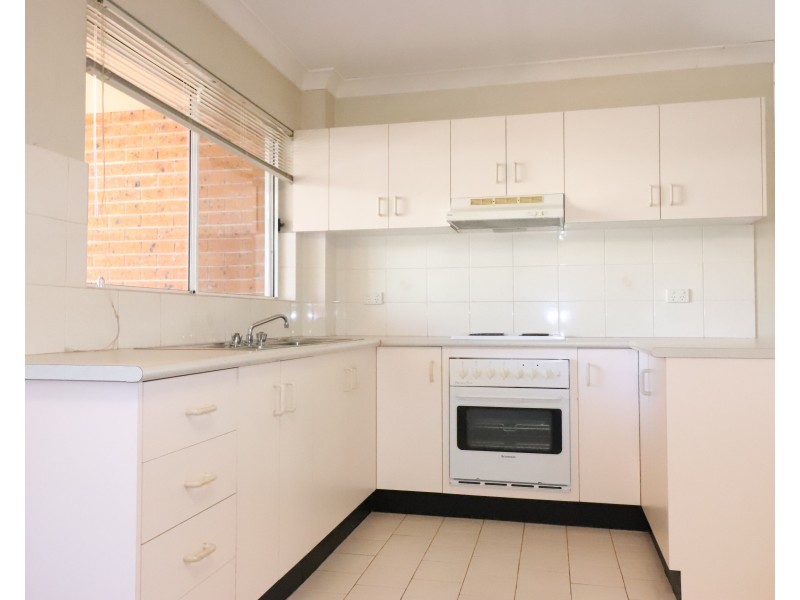 1/60 Glencoe Street, Sutherland NSW 2232
